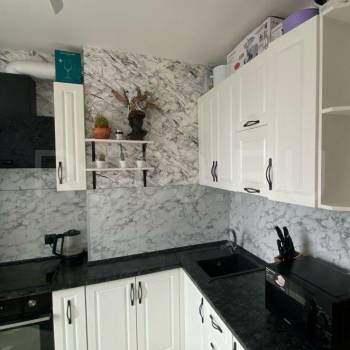 Продается 1-комнатная квартира, 38 м²