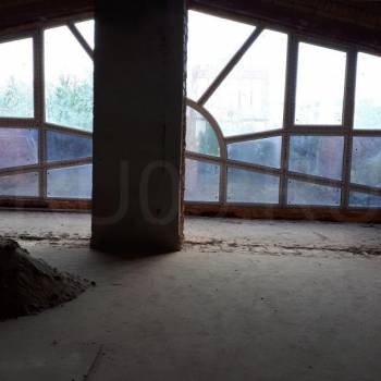 Продается Многокомнатная квартира, 179 м²