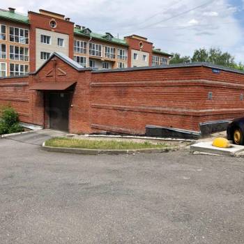 Продается Многокомнатная квартира, 140 м²