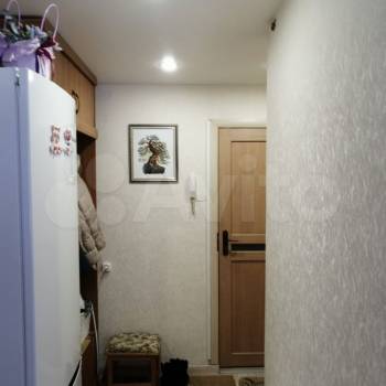 Продается 1-комнатная квартира, 42 м²