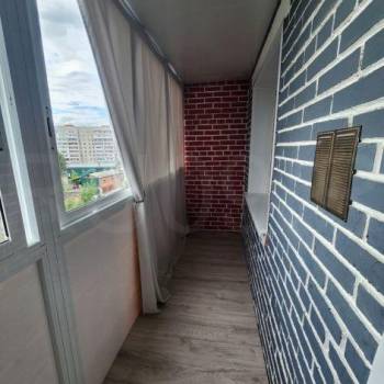 Продается 1-комнатная квартира, 37 м²