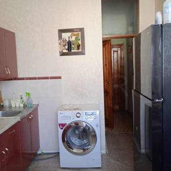 Продается Многокомнатная квартира, 90 м²