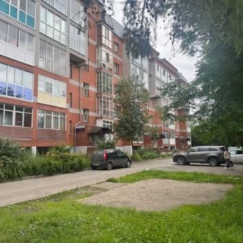 Продается 1-комнатная квартира, 41 м²