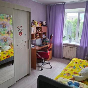 Продается 3-х комнатная квартира, 61 м²