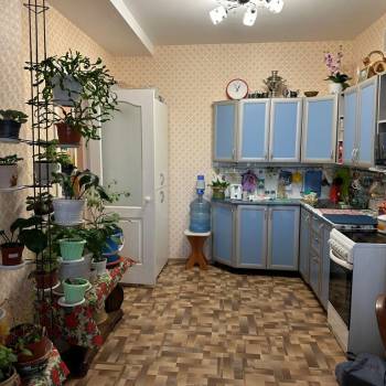 Продается 1-комнатная квартира, 48 м²