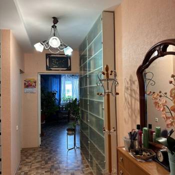 Продается 1-комнатная квартира, 48 м²
