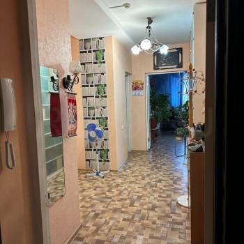 Продается 1-комнатная квартира, 48 м²
