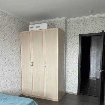 Сдается Многокомнатная квартира, 64 м²