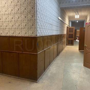 Сдается Нежилое помещение, 500 м²