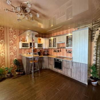 Продается 2-х комнатная квартира, 58 м²