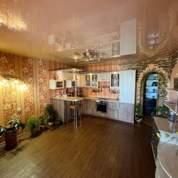 Продается 2-х комнатная квартира, 58 м²