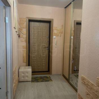 Продается 1-комнатная квартира, 43 м²