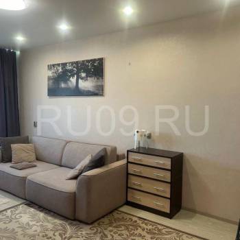 Продается 1-комнатная квартира, 43 м²