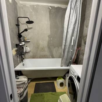 Продается Многокомнатная квартира, 85 м²