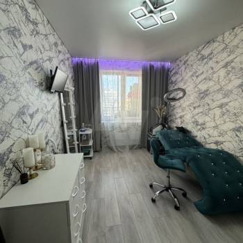 Продается Многокомнатная квартира, 85 м²