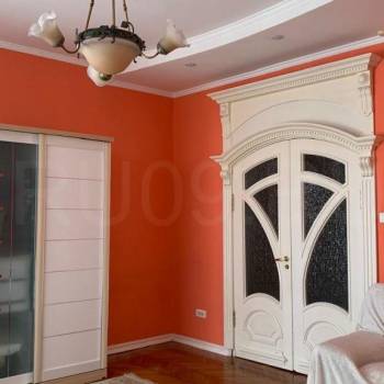 Продается Многокомнатная квартира, 179 м²