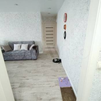 Продается 3-х комнатная квартира, 60,9 м²