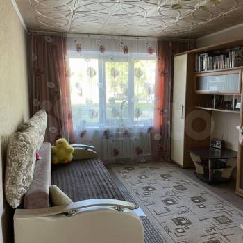 Продается Многокомнатная квартира, 70,8 м²