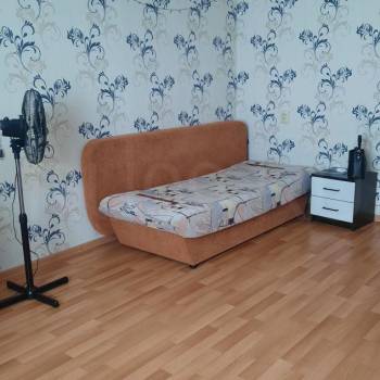 Продается 1-комнатная квартира, 37 м²