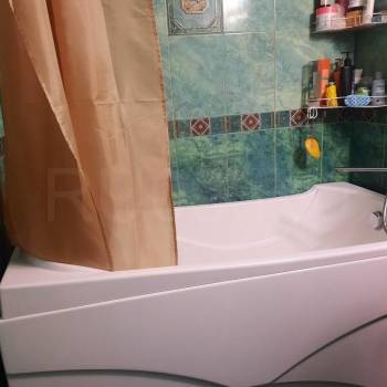 Продается 1-комнатная квартира, 37 м²