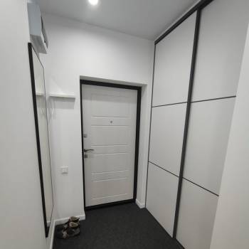 Продается 1-комнатная квартира, 46,8 м²