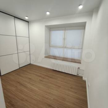 Продается 1-комнатная квартира, 46,8 м²