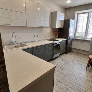 Продается 2-х комнатная квартира, 62 м²