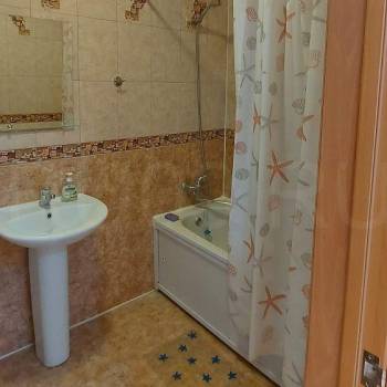 Сдается 1-комнатная квартира, 42 м²