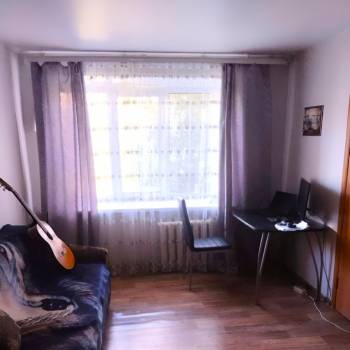 Продается Многокомнатная квартира, 62 м²