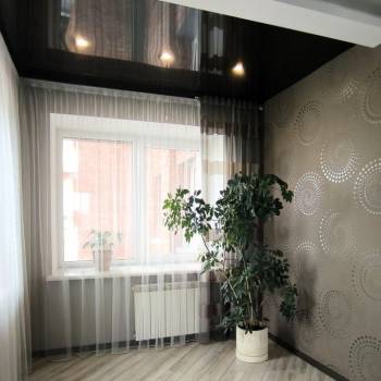 Продается Многокомнатная квартира, 107 м²