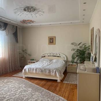 Продается Дом, 360 м²