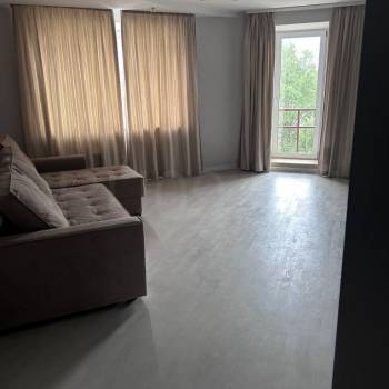 Продается 3-х комнатная квартира, 83 м²