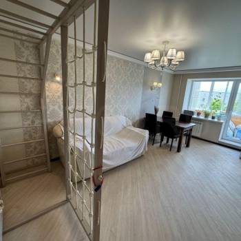 Продается 3-х комнатная квартира, 62 м²