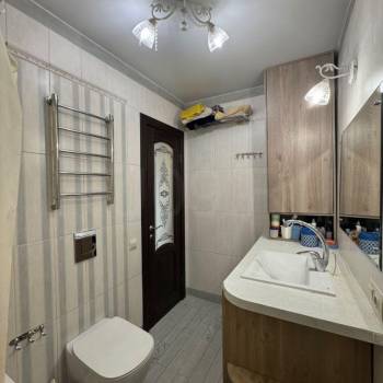 Продается 3-х комнатная квартира, 62 м²