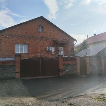 Продается Дом, 300 м²