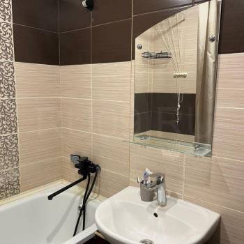 Продается 1-комнатная квартира, 33 м²