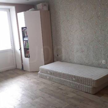 Продается 1-комнатная квартира, 43 м²