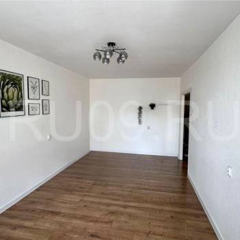 Продается 1-комнатная квартира, 39 м²