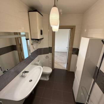 Продается Многокомнатная квартира, 172 м²