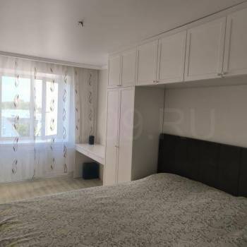 Продается Многокомнатная квартира, 75 м²