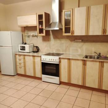 Сдается 1-комнатная квартира, 50 м²