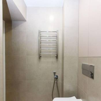 Продается 1-комнатная квартира, 42 м²