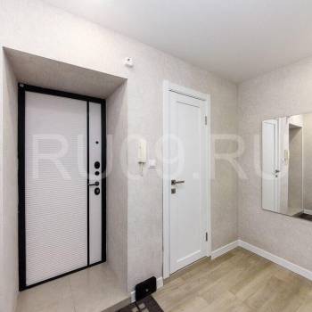 Продается 1-комнатная квартира, 42 м²