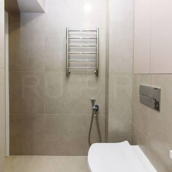 Продается 1-комнатная квартира, 42 м²