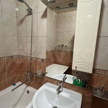 Продается 1-комнатная квартира, 38,6 м²