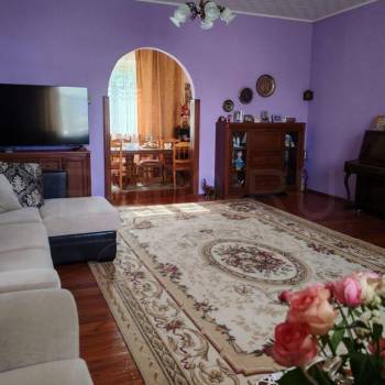 Продается Дом, 202 м²