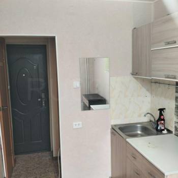 Продается 1-комнатная квартира, 13 м²