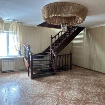 Продается Дом, 450 м²