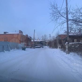 Продается 1-комнатная квартира, 180 м²