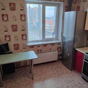Продается 2-х комнатная квартира, 57 м²
